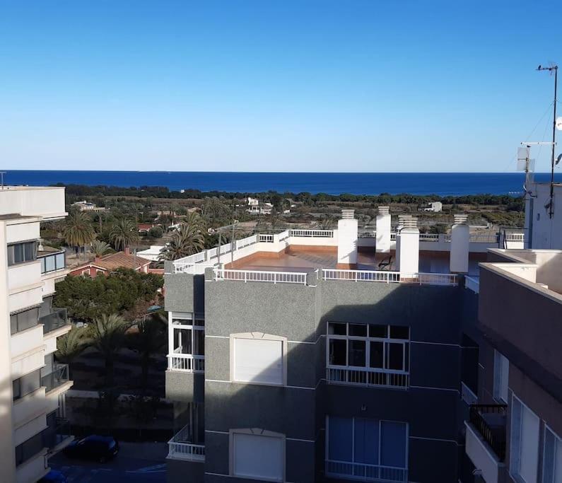 Apartamento Bonito Piso Al Lado Del Mar! La Mariña Exterior foto