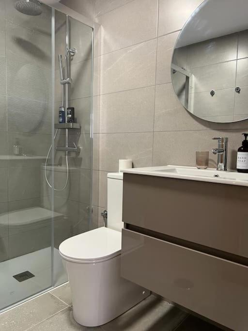Apartamento Bonito Piso Al Lado Del Mar! La Mariña Exterior foto